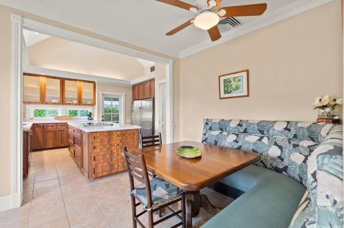 4579 Aukai Ave, Honolulu HI  96816-5205 exterior