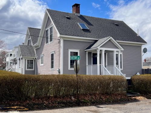 1 Victory Ave, Biddeford, ME 04005-3605