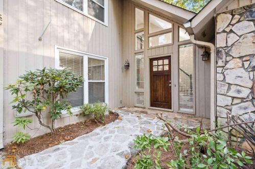 431 Buckingham Dr, Marietta, GA 30066-2509