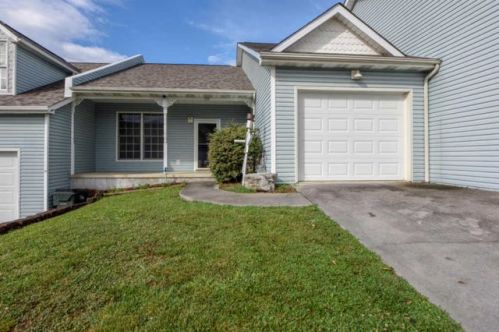 174 Victorias Lndg, Pigeon Forge, TN 37862-4182