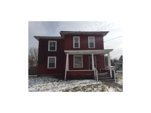 730 7th St, Massillon, OH 44647-7747