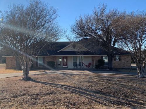 3303 Sanger Creek Way, Waxahachie, TX 75165-5939