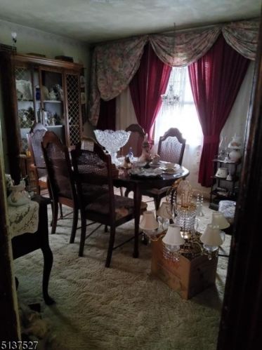 67 Yale Ave, Avenel, NJ 07001-1853