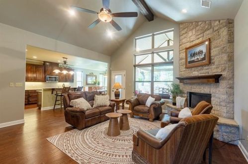 3608 De Cordova Ranch Rd, Granbury TX 76049-6262 exterior