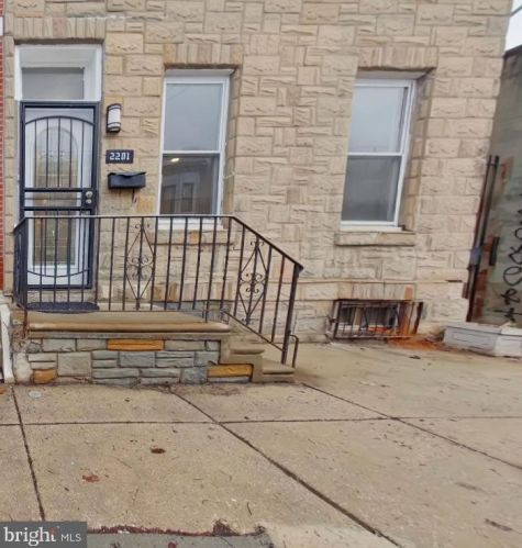 2201 Ellsworth St, Philadelphia PA  19146-2811 exterior
