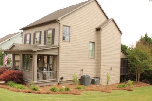 102 Laurel St, Holly Springs, GA 30114-5869
