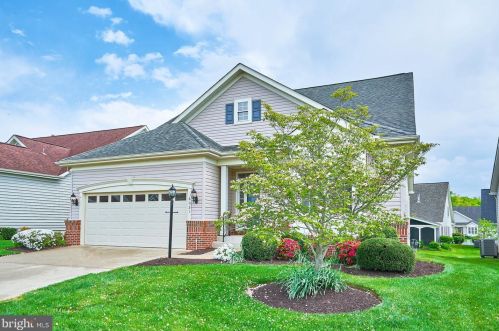 6031 Gallant Fox Ct, Gainesville, VA 20155-6677