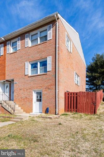 14459 Filarete St, Woodbridge, VA 22193-2821