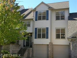 6626 Fox Hollow Ct, Cleveland OH  44130-8236 exterior