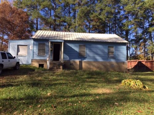 415 Willa St, Terza, MS 38606-2622