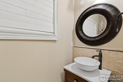 5513 Fairmount Dr, Fort Collins CO  80550-7067 exterior