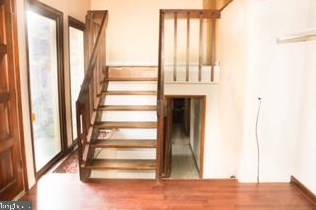 1269 Lavall Dr, Davidsonville, MD 21035-1135