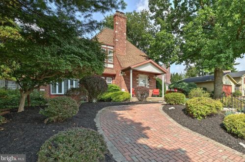 102 Ogontz St, York, PA 17403-1934