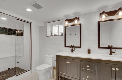 815 4th Ave, Denver CO  80218-3772 exterior