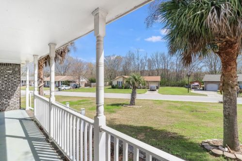101 Cornell Dr, Ladson SC  29456-6214 exterior