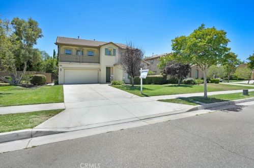 1224 Sonata Dr, Redlands, CA 92374-4745