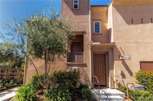 31130 Black Maple Dr, Temecula, CA 92592-4166