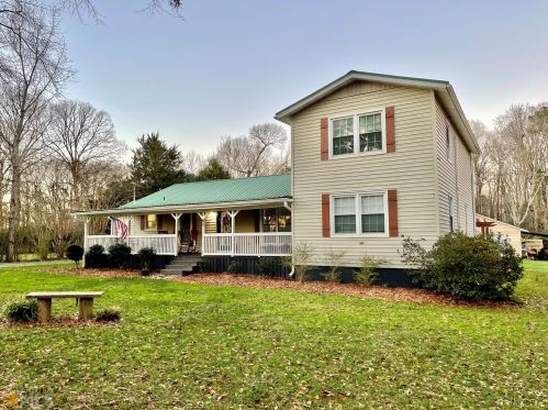 51 Cleveland Rd, Locust Grove, GA 30248-2710