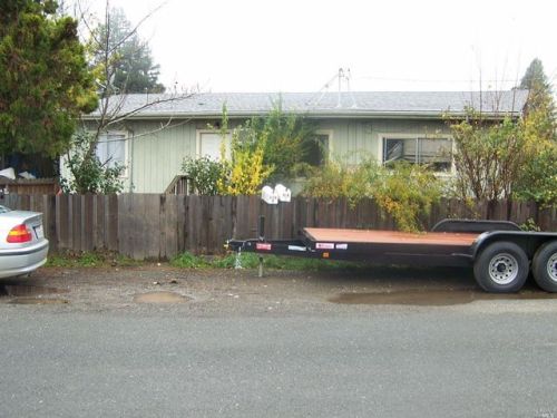 518 Railroad Ave, Willits, CA 95490-3941