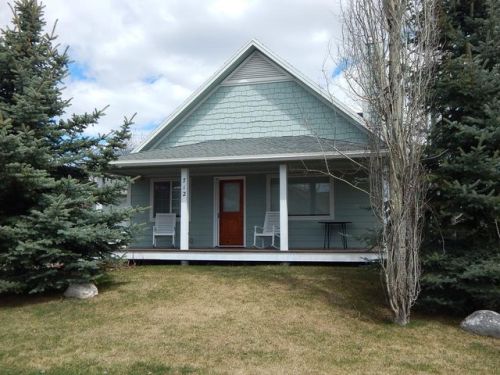 712 Streamside St, Bates ID  83422-5207 exterior