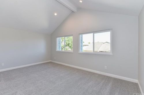 8 Henry, Irvine CA  92620-3256 exterior