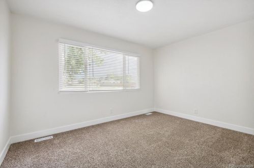 5501 Chandler Ct, Denver CO  80239-4934 exterior