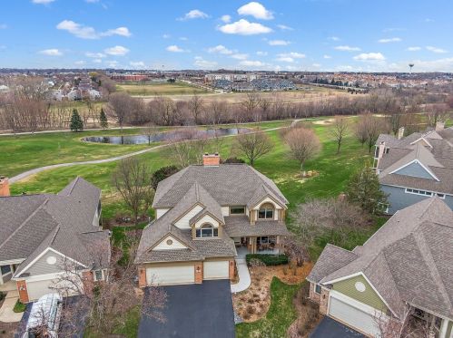 10 Riviera Ct, Barrington Hills, IL 60156
