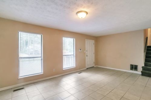 3218 Berrong Way, Stone Mountain, GA 30087-4007