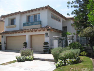 12585 Prescott Ave, Tustin, CA 92782-1064