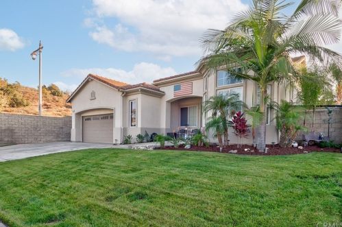 5460 Full Moon Ct, Anaheim CA  92807-4700 exterior