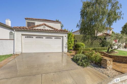 814 Links Vw Dr, Simi Valley CA 93065-6654 exterior