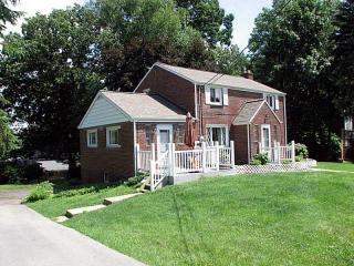 129 White Oak Dr, Butler, PA 16001-3453