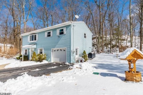 18 Foulton Ter, Wantage, NJ