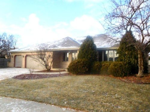 19306 Kevin Ave, Mokena, IL 60448-7794