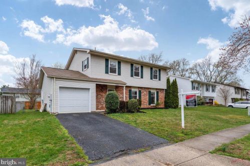 1104 Red Fall Ln, Gambrills, MD 21054-1549