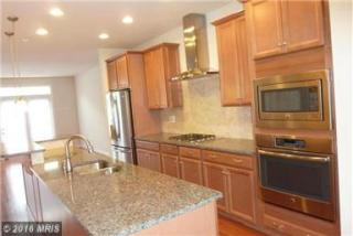 418 Hydrangea Pl, Gaithersburg MD  20878-4061 exterior