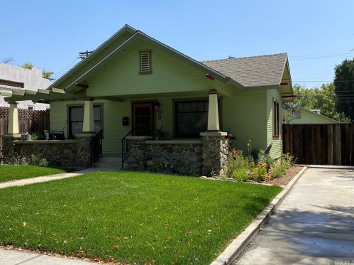 776 2nd Ave, Upland CA  91786-4721 exterior