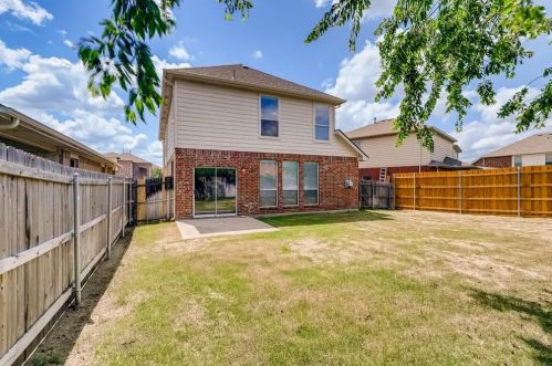 5834 Melanie Ct, Fort Worth, TX 76131-1622