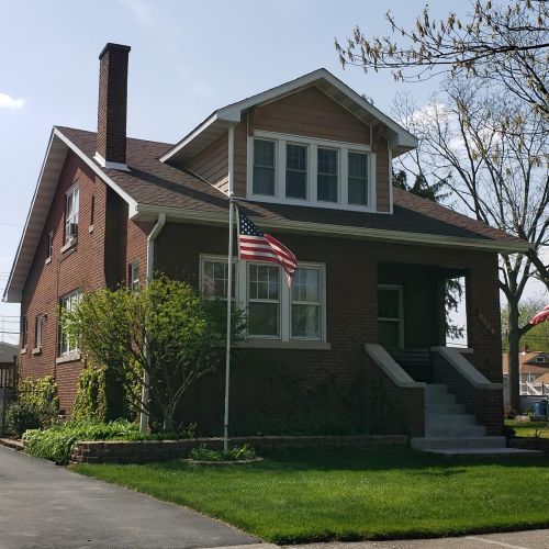 7526 Madison Ave, Hammond, IN 46324-2634