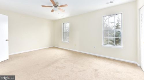 10350 Castlehedge Ter, Silver Spring MD 20902-5808 exterior