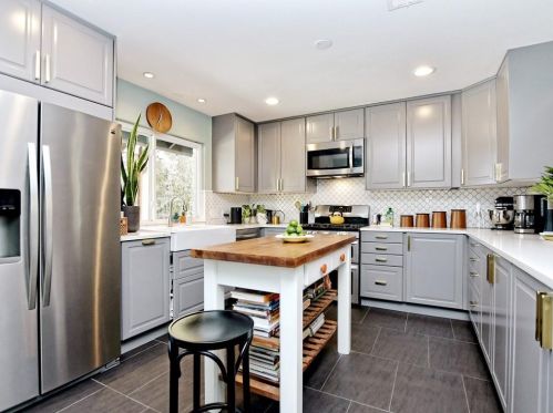 1406 Cardinal Hl Dr, Austin TX  78758-2705 exterior