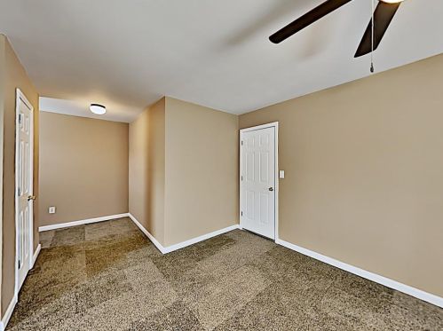 1705 Queen Victoria Ct, Locust Grove GA  30248-3656 exterior