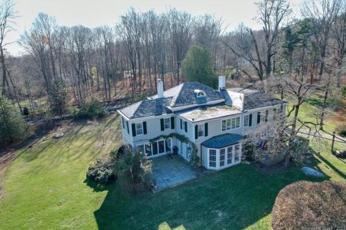18 Stephen Mather Rd, Norwalk, CT 06850-4302
