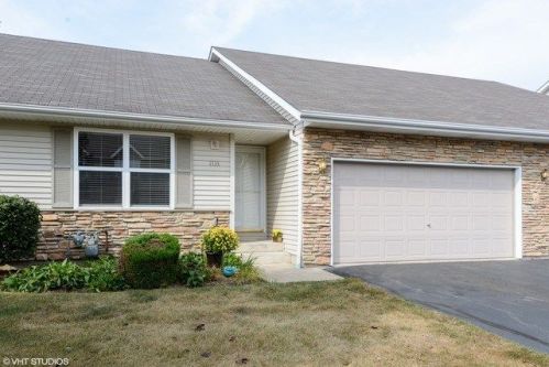 1133 Rose Dr, Sycamore, IL 60178-9505