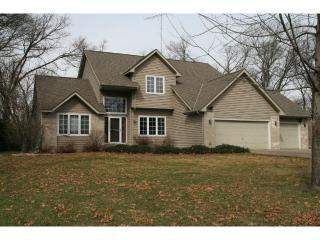 2515 Oak Cir, Spectacle Lake, MN 55008-2607