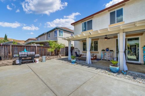 5077 Ellis Godfrey Dr, Fairfield CA  94533-8959 exterior