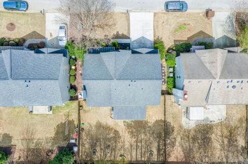931 Bendleton Dr, Holly Springs, GA 30188-7055