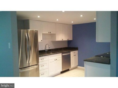 11 Randolph Pl, Willingboro, NJ 08046-2508