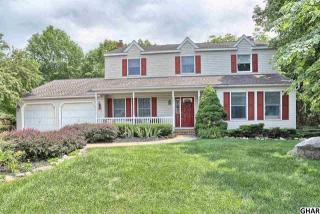 22 Stewart Dr, Carlisle PA  17013-1764 exterior
