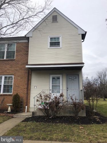 712 Woodchip Rd, Lumberton Township, NJ 08048-4237